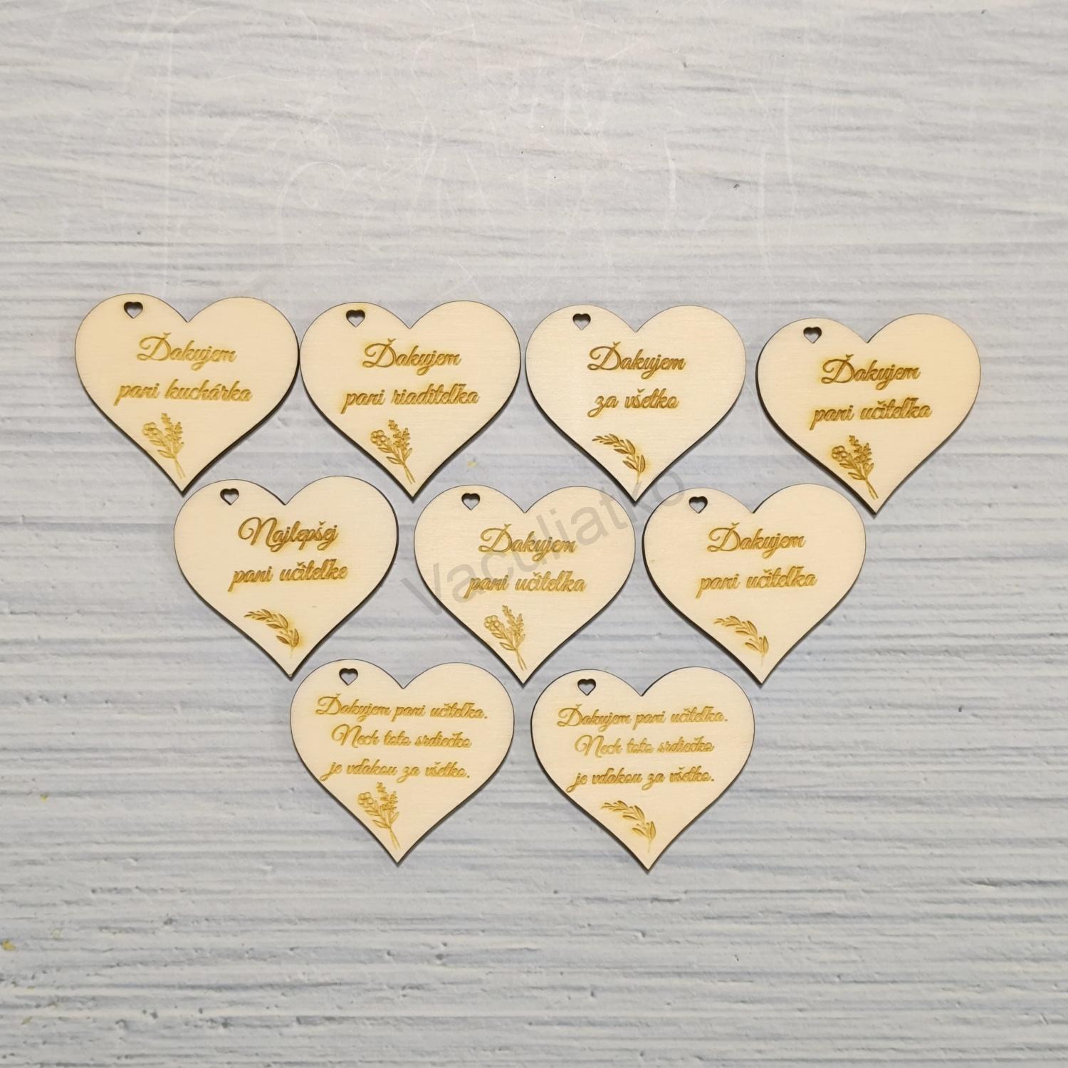 Drevený výrez - srdce 5x4,5cm Najlepšej pani učiteľke (v02)