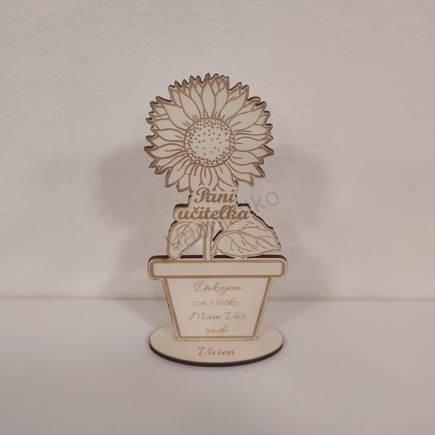 Drevená dekorácia - kvet s textom 9x17cm "Pani učiteľka Ďakujem za všetko" meno