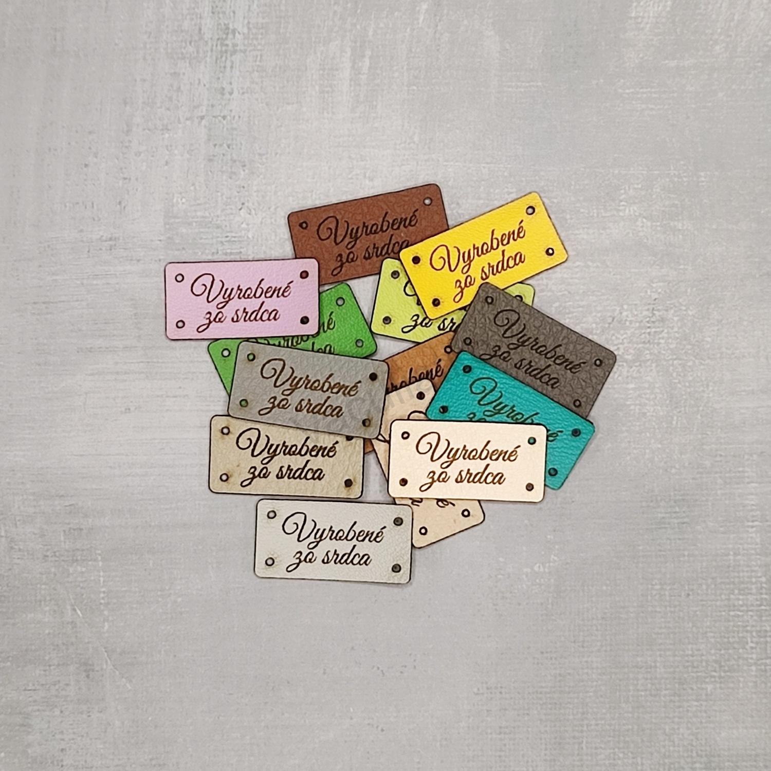Koženkový štítok 3x1,5cm - Vyrobené zo srdca 5ks (v2)
