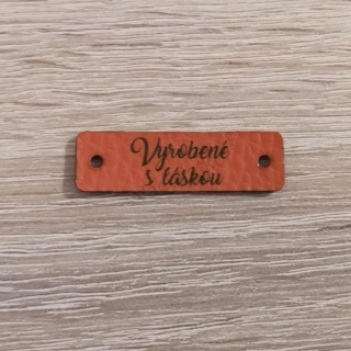 Koženkový štítok 4x1,2cm - Vyrobené s láskou (farba 10)